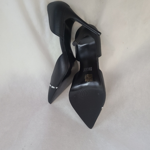 DKNY Womens Rosetta Logo Dorsay Slip Pumps Sizs 11 - Picture 7 of 7